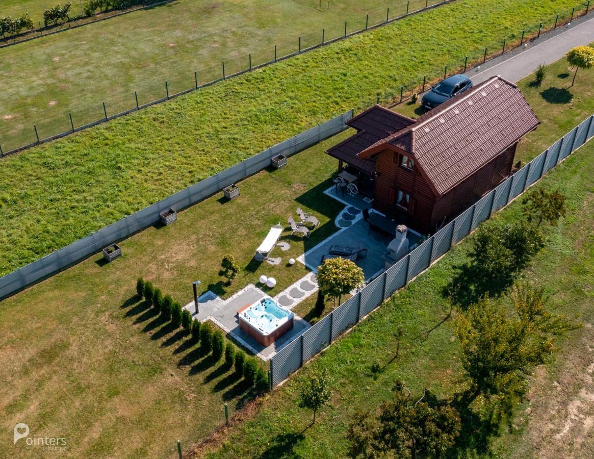 54 Green Road Varaždin Kucan Marof Buitenkant foto