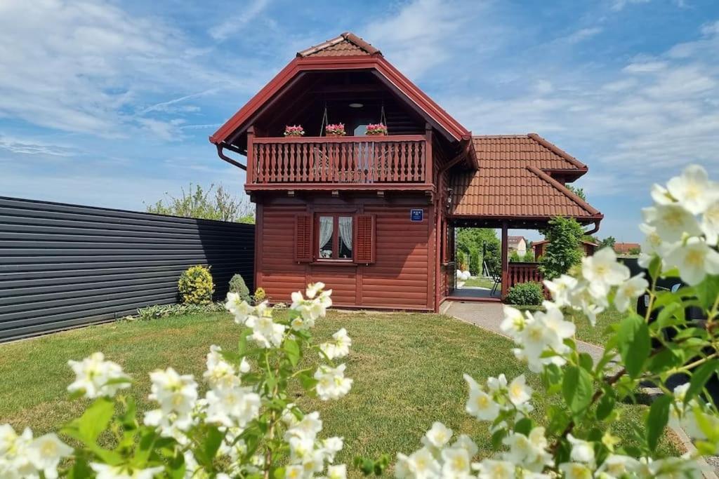54 Green Road Varaždin Kucan Marof Buitenkant foto